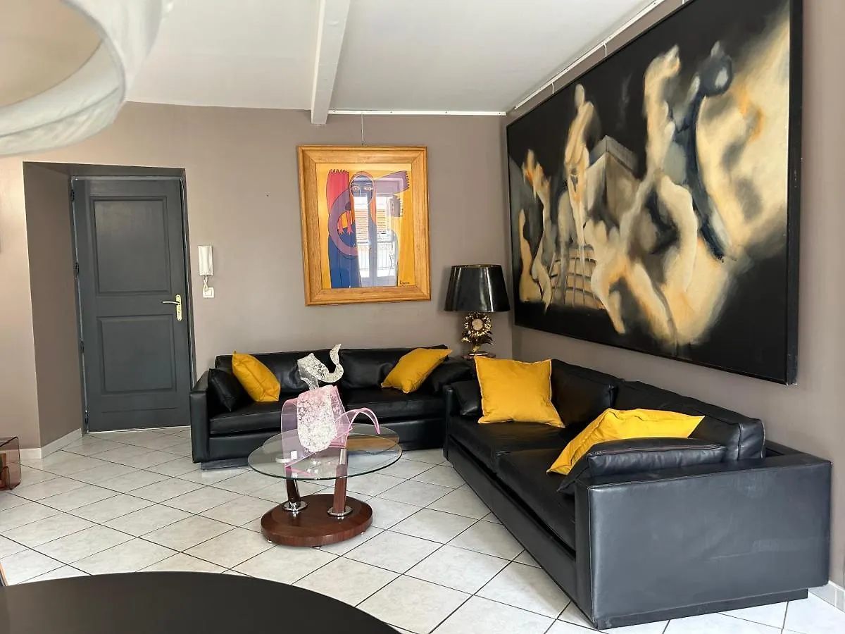 Interieur D'Artistes Apartment Montelimar France