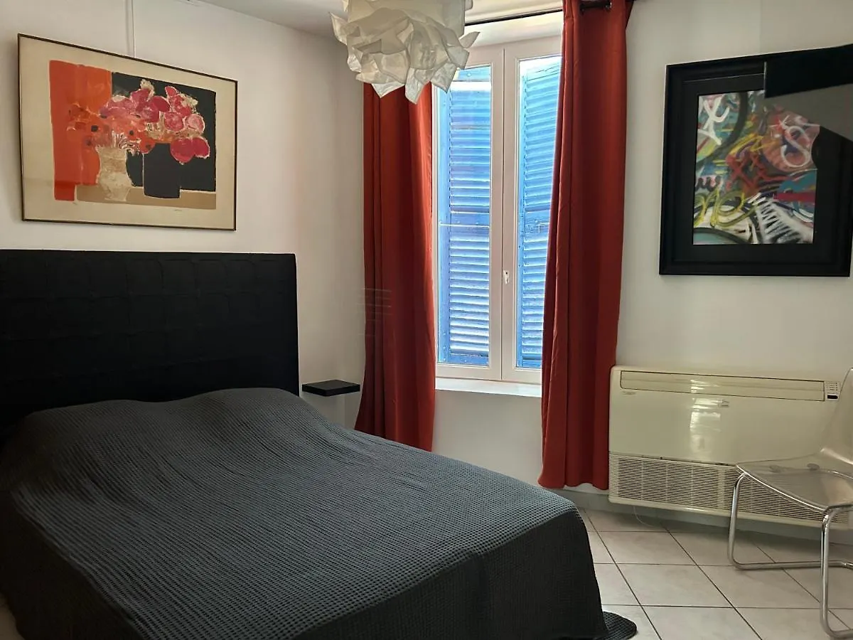 Interieur D'Artistes Apartment Montelimar 0*,
